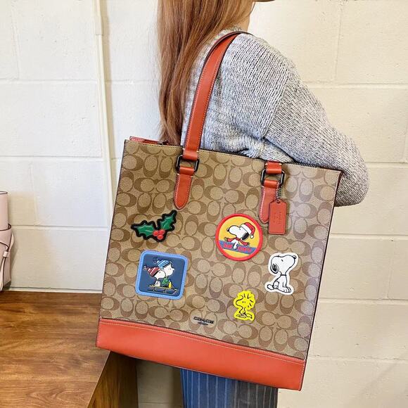 (E)Coach CE948 Coach X Peanuts Graham Structured Tote With Patches In Gunmetal - Picture 1 of 7